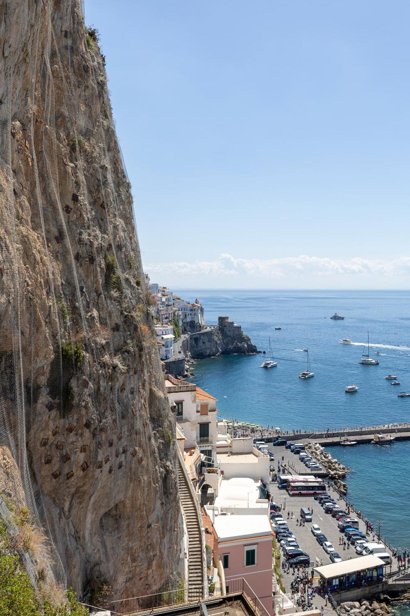 Apartments Amalfi Design Sea View Accessible By 250 Steps Exterior photo