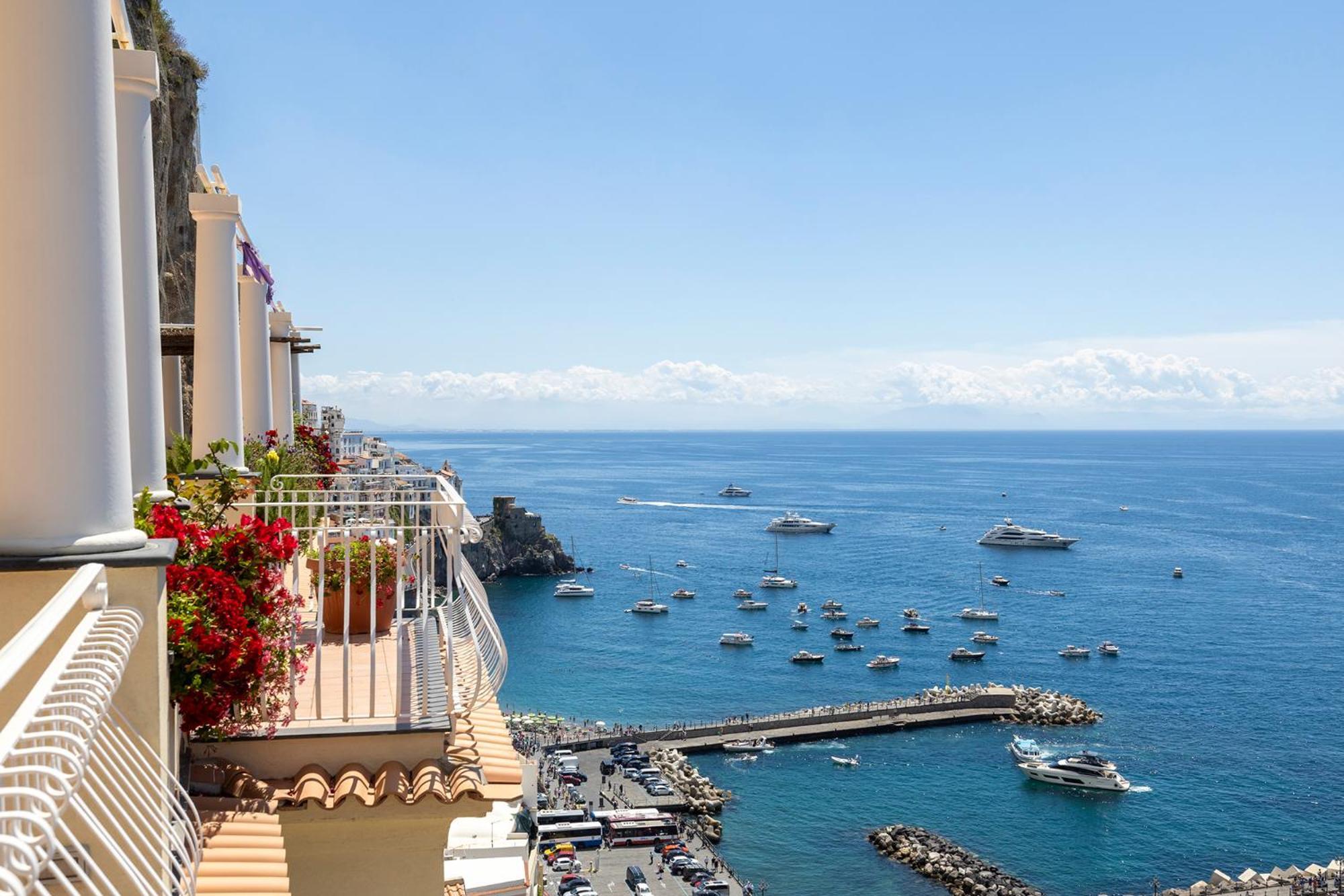 Apartments Amalfi Design Sea View Accessible By 250 Steps Exterior photo