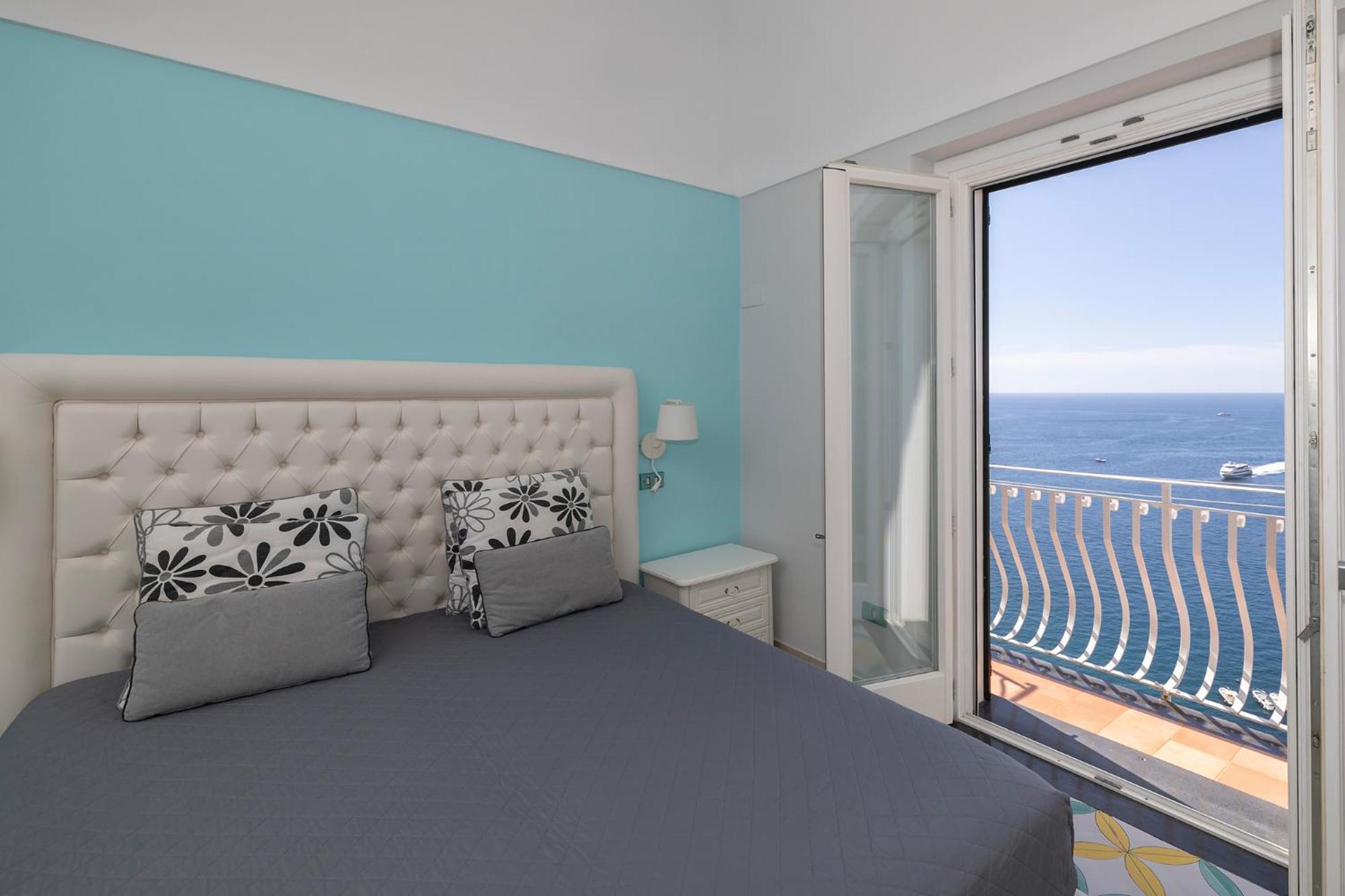 Apartments Amalfi Design Sea View Accessible By 250 Steps Exterior photo
