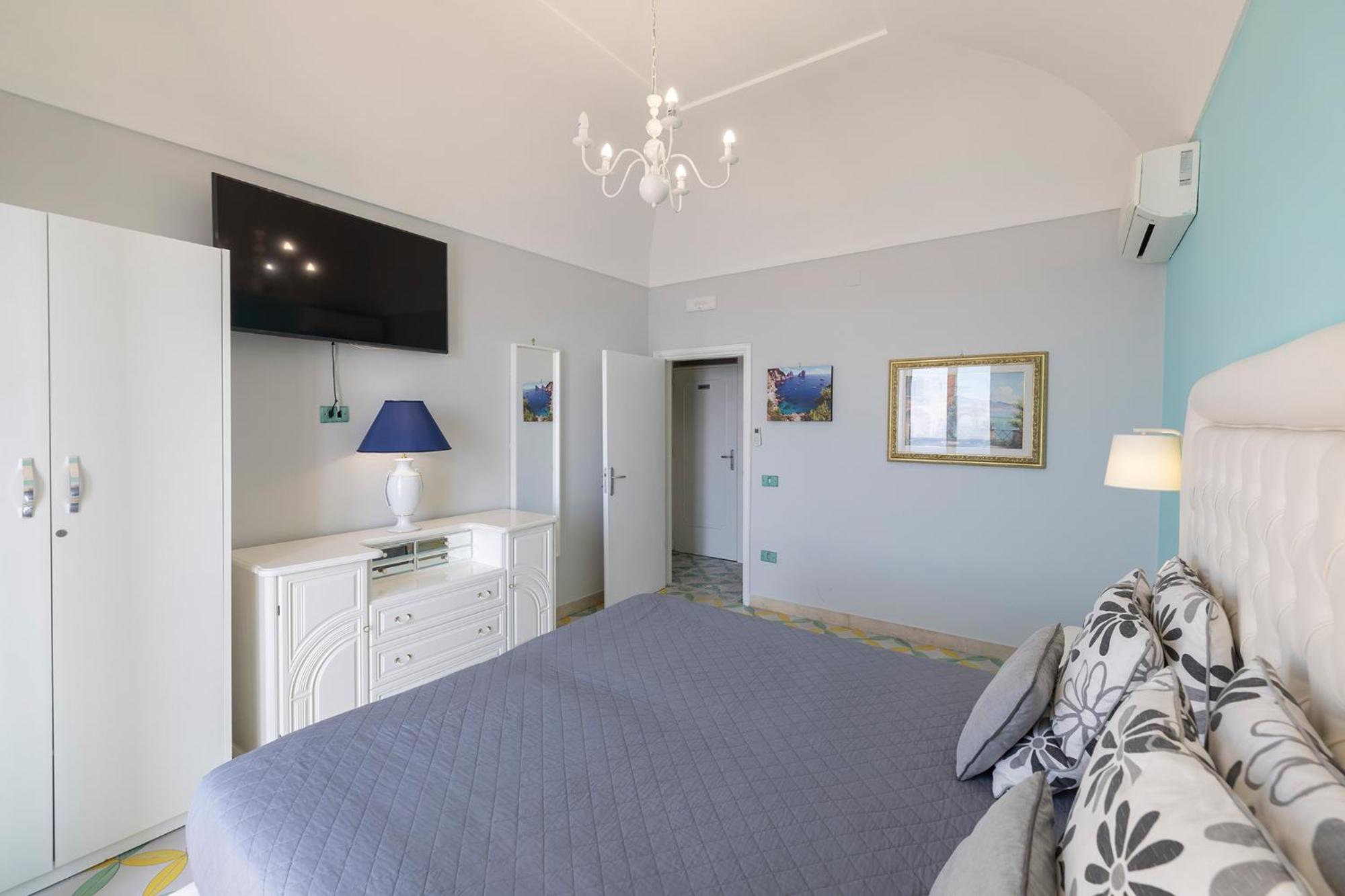 Apartments Amalfi Design Sea View Accessible By 250 Steps Exterior photo
